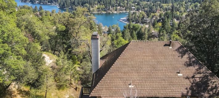 WOW! 4BR Cabin w/ EPIC Lake Views, Hot Tub, Lake Access. Arcade Games. Pets OK Hotels in Lake Arrowhead