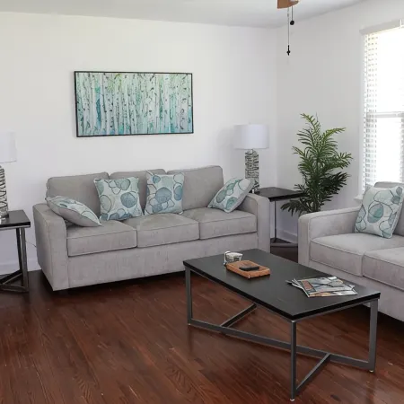 Charming 3-bedroom house with private patio, 20min to dwntn Nashville/ Airport
