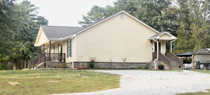 Madison, Huntsville Alabama 4 Bedroom Vacation Rental on a 1 Acre Lot Hotéis em Limestone County