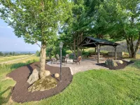Sunrise Lodge at Mt. Waiontha: An Outdoor Experience - Wifi