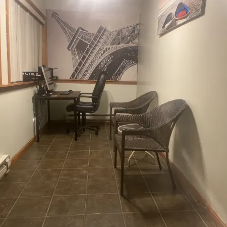 Entire House w/parking mins to Historical Boston