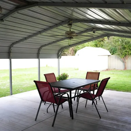 The Cozy Corner, Family Friendly, Game Room + WiFi