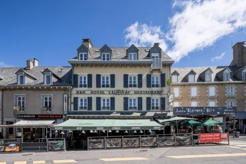 Hôtel-Restaurant Logis l'Aubrac Laguiole - Haustierfreundliche