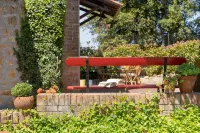 Villa in Gambassi with pool, A/C, village and restaurant at walking distance, - Villas