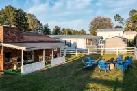 NEW*Villa*FirePit+ BBQ+ MassageChair+NewRiverGorge -  Casas de vacaciones