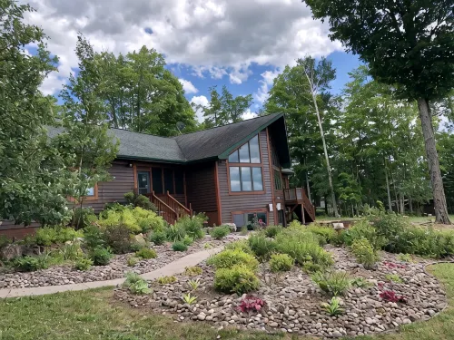 Luxury Lake Michigamme Beach house - Hytter