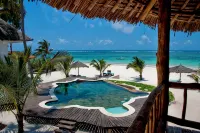 Waterlovers Beach Resort - إطلالة على البحر