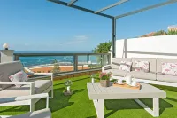 New, villa facing the sea, LEGALIZED Nº A-38/4. 1880 - 3-Star