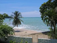 Little Heaven by Sky Hive, A Beach Front Bungalow -  Holiday Villas
