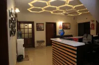 Travel Lodge Islamabad F-8 - Parking