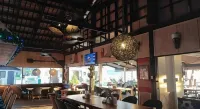 The Coral Beach Club - breakfast