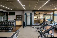 DoubleTree by Hilton Celaya - Gym