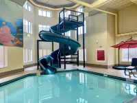 Super 8 by Wyndham Edmonton South - Jacuzzi