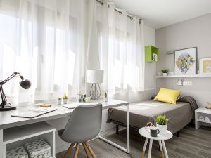 Residencia Universitaria Barcelona Diagonal - Campus Accommodation