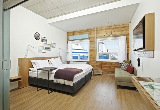 Reykjavik Marina - Berjaya Iceland HotelsHotel Overview