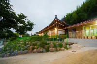 Suncheon Bay Minsok Hanok Pension Hotels in Suncheon-si