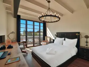 Rooms Hotel Tbilisi