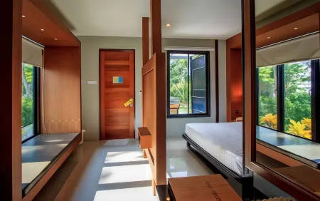 Sunshine Paradise Resort