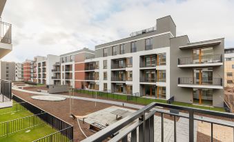 Wilanow Balcony & Parking by Renters