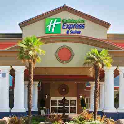 Holiday Inn Express & Suites Modesto-Salida Hotel Exterior