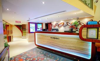 Howard Johnson by Wyndham Abu Dhabi