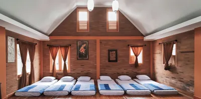 The Cabin Bungalow Hotels in Cangkringan