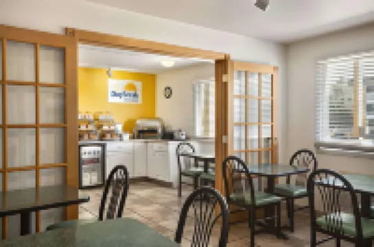 Days Inn by Wyndham Billings