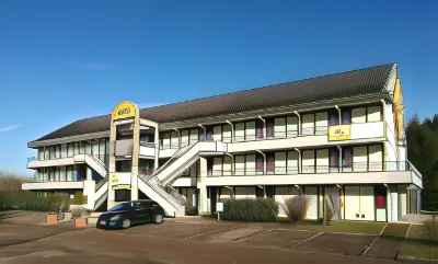 Hôtel Première Classe Avallon Hôtels à : Avallon