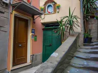 Camaella Luxury Studio Hotels in Vernazza