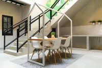 RedDoorz Near Sam Poo Kong 3 Semarang Hotels in West Semarang