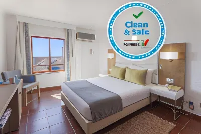 Best Western Hotel Dom Bernardo Hotels near Cerca urbana de Faro