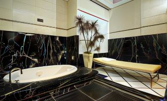 Jing Hwa Motel