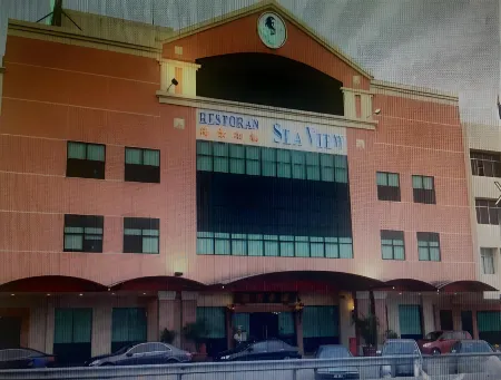 Summit Signature Hotel Batu Pahat Отели рядом с достопримечательностью «AEON BiG Batu Pahat»