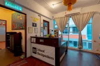 Island Backpackers