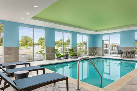 Hampton Inn & Suites  Oroville