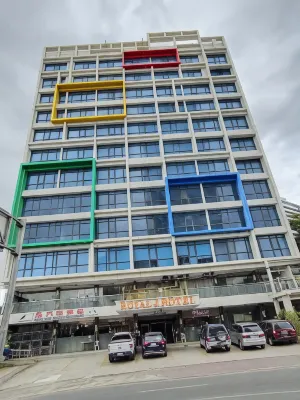 Royal J Hotel