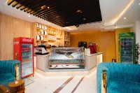 Royal Raj Hotel Hotels in Shah Makhdum Thana