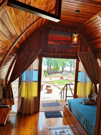 Mumsa Beach Resort & Restaurant