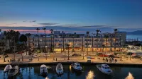 Kosta Palace Hotels in der Nähe von Lambi beach