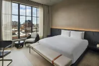 Nobu Hotel Chicago - 5-Star