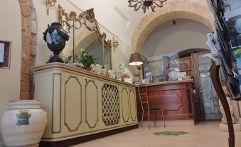 Hotel Akropolis - Museum Hotel - Hizvo