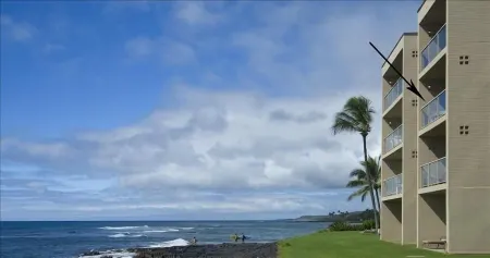 Stunning Oceanfront Condo with A/C...... You Will Not Be Disappointed