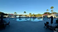 Holiday Inn Express & Suites CLERMONT SE – WEST ORLANDO by IHG - Pools