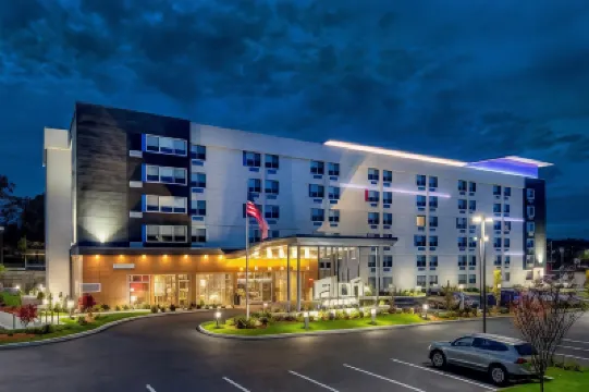 Aloft Framingham Hotels in 
