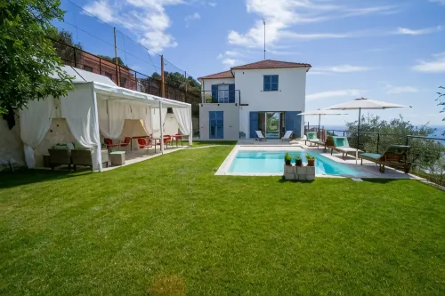 Il Sole di Poggi Hotels in San Lorenzo al Mare
