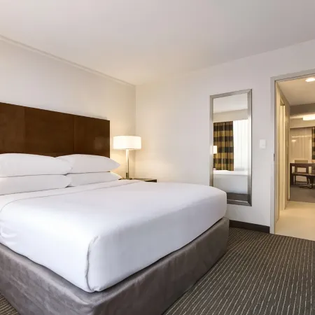 Embassy Suites by Hilton Baltimore at BWI Airport