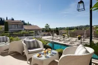 La Bastide de Biot - piscina