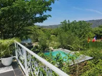 Ashbourne Country Escape Hazyview - Swimmingpools
