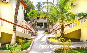 Palm Beach Hotel