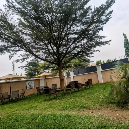 Cedarwood Apartments